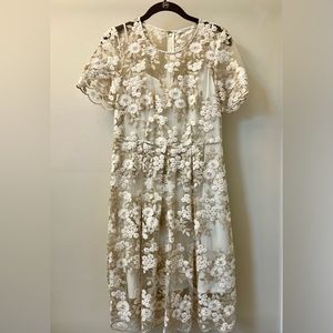 T TAHARI Floral Embroidered Cocktail Tea Length Dress - Sz 4, Cream/Gold